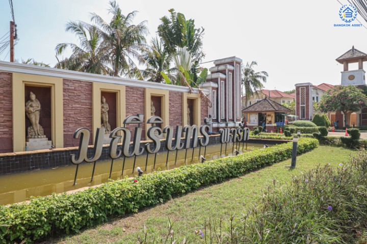 บ้านเดี่ยวมือสองแปลงมุม! โครงการ มณีรินทร์พาร์ค ราชพฤกษ์-ท่าอิฐ คุณภาพจากแบรนด์ *พร็อพเพอร์ตี้ เพอร์เฟค * เนื้อที่ 64.40 ตร.ว. ฟังก์ชัน 3 ห้องนอน 3 ห้องน้ำ บ้านสวยพร้อมต่อเติมเต็มพื้นที่ ทำเลเดินทางสะดวก เชื่อมต่อถนน รัตนาธิเบศร์ ,ถนนราชพฤกษ์ ใกล้รถไฟฟ้า "สถานีบางรักน้อยท่าอิฐ"...